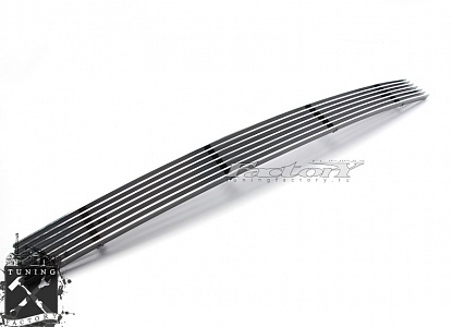 Решетка радиатора для Infiniti FX (S50), в бампер, сталь.