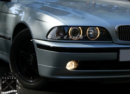 Фары с "angel eyes" для BMW E39, черные