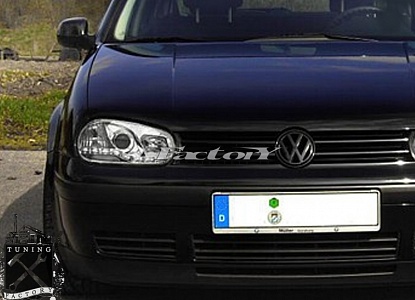 Фары с ходовыми огнями для Volkswagen Golf 4, хром